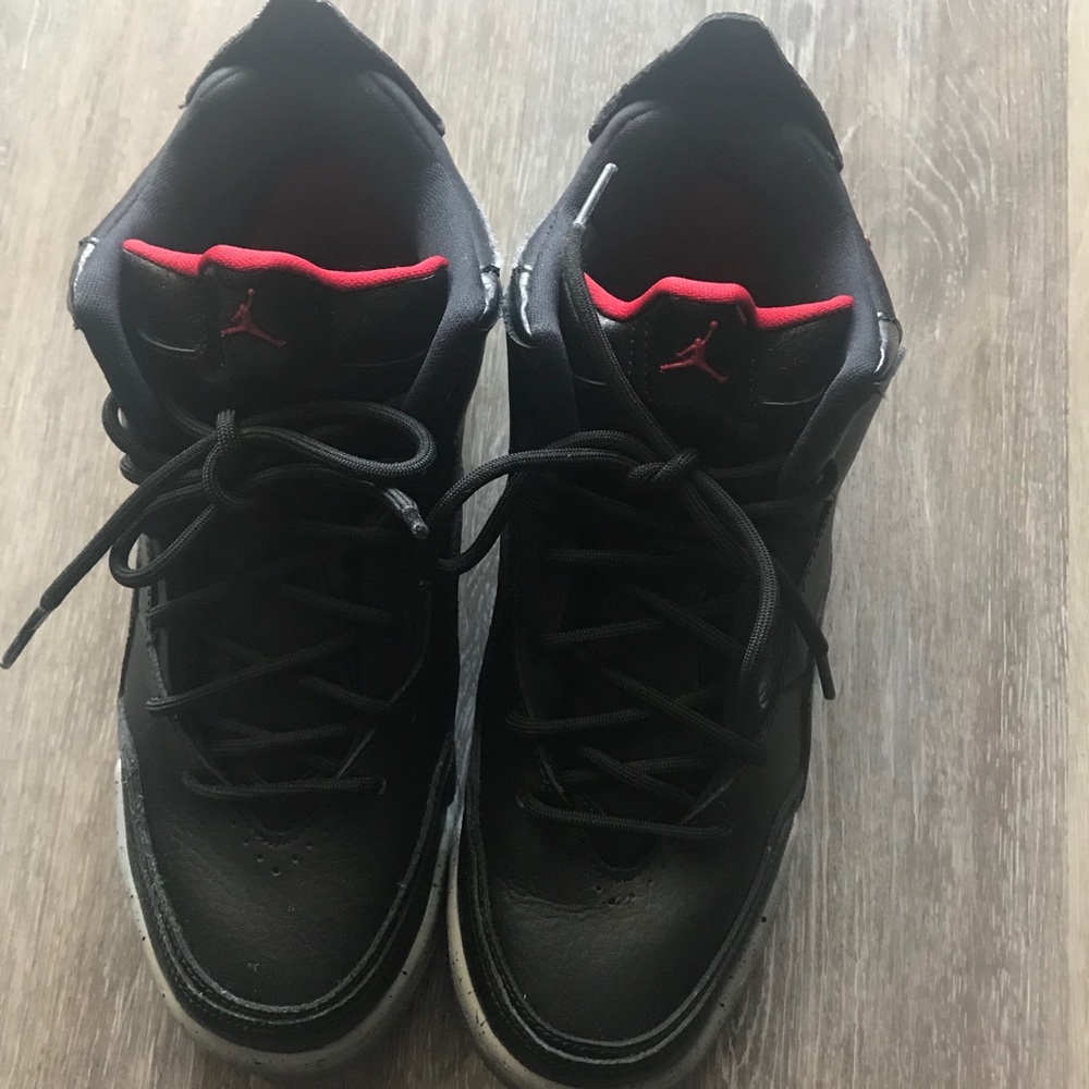 Black/Red Jordan